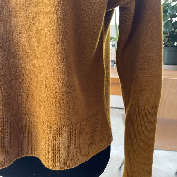 Aritzia Wilfred Cyprie Sweater Size Large - Picture 11 of 11